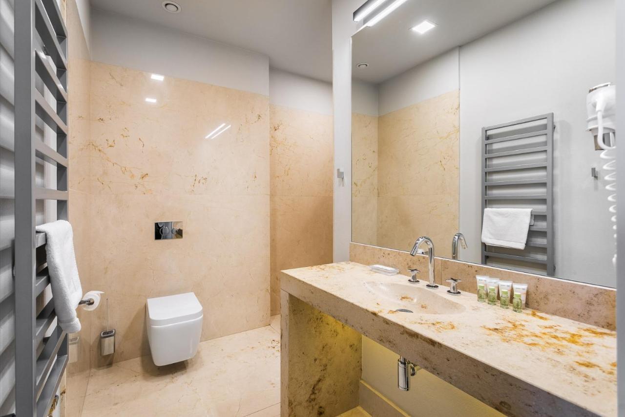 Dada Premium Aparthotel 克拉科夫 外观 照片